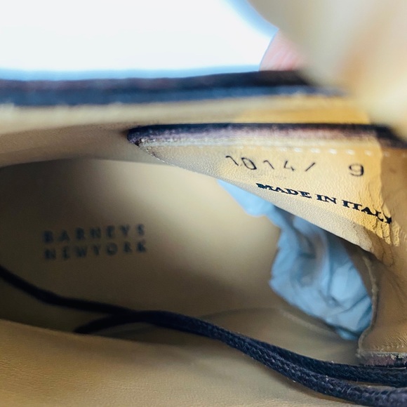 BARNEYS NEW YORK**Brown Leather Boots US 9 $495 - Picture 6 of 7